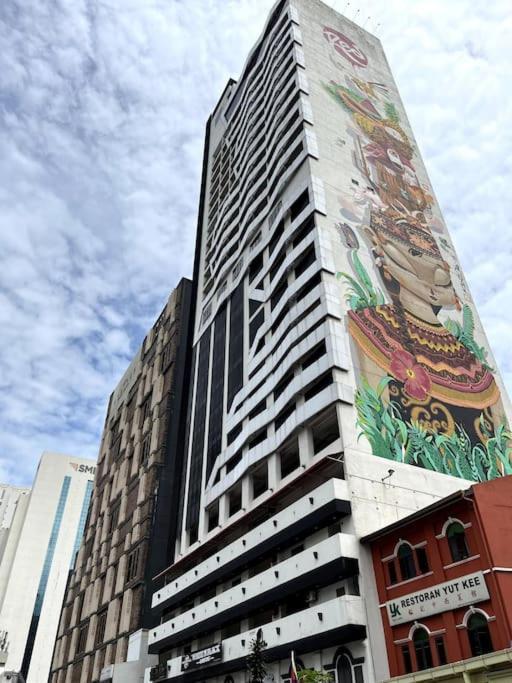 M101 Klcc Kl City King Suites By Livin Kuala Lumpur Exterior foto